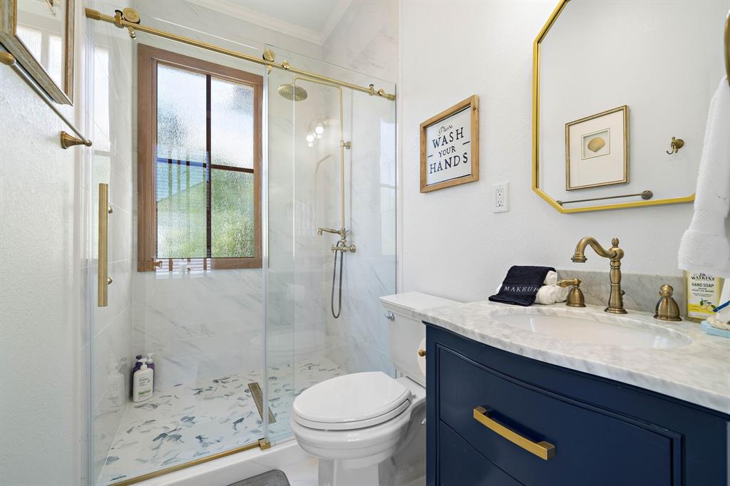 e6c9eacb545c40d1b2f7574df02e7857 | Beachhouse | Texas | TX | Vacation Homes | Galveston | Crystal Beach | Kokomo | Breezy Days | Beachfront Elegance | Sunrise Serenity | Southern Sands Property Management, LLC