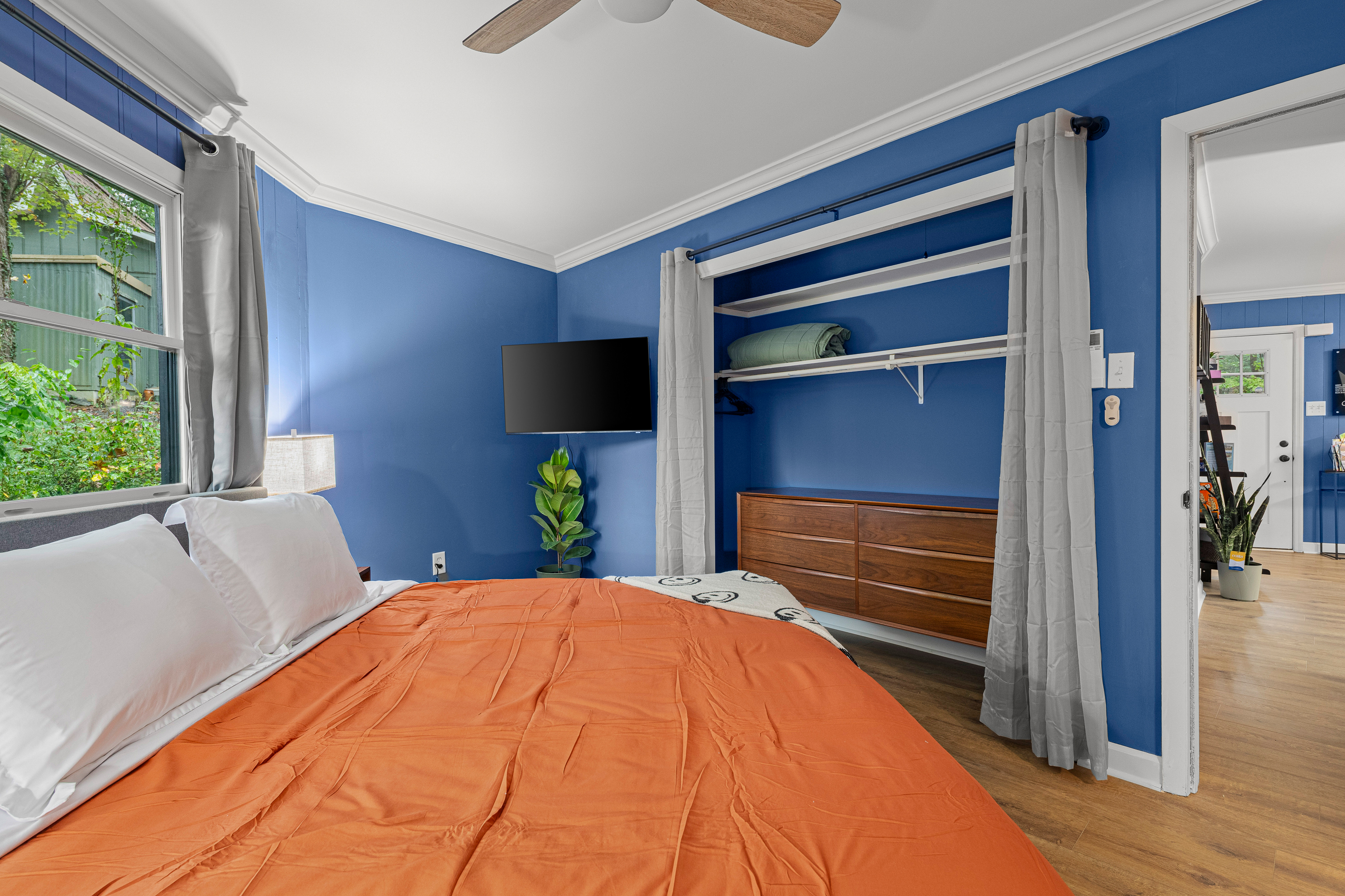 You're going to sleep so well with our room darkening shades and super comfy mattresses!
