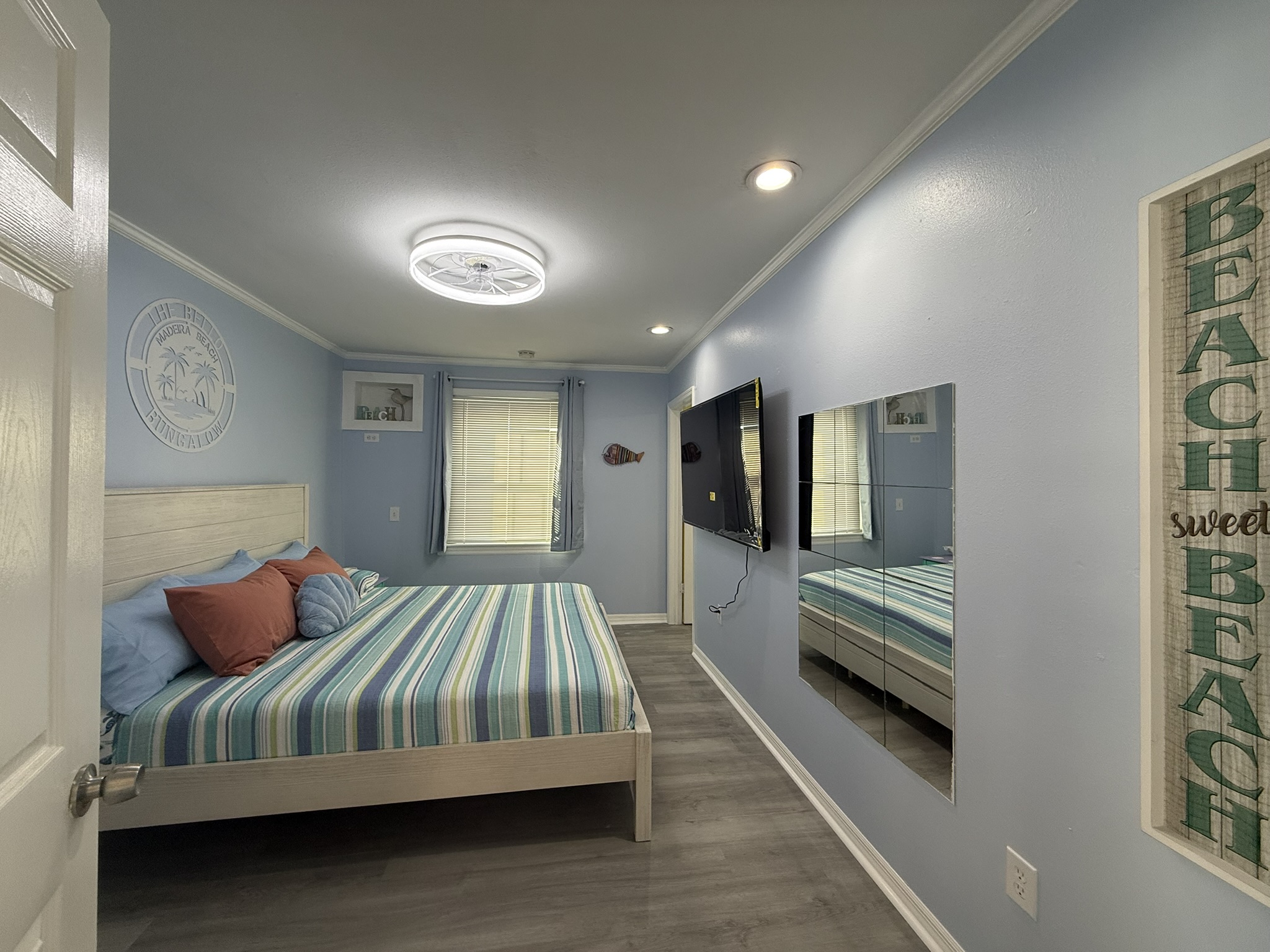 King Size Bed in Bedroom #3