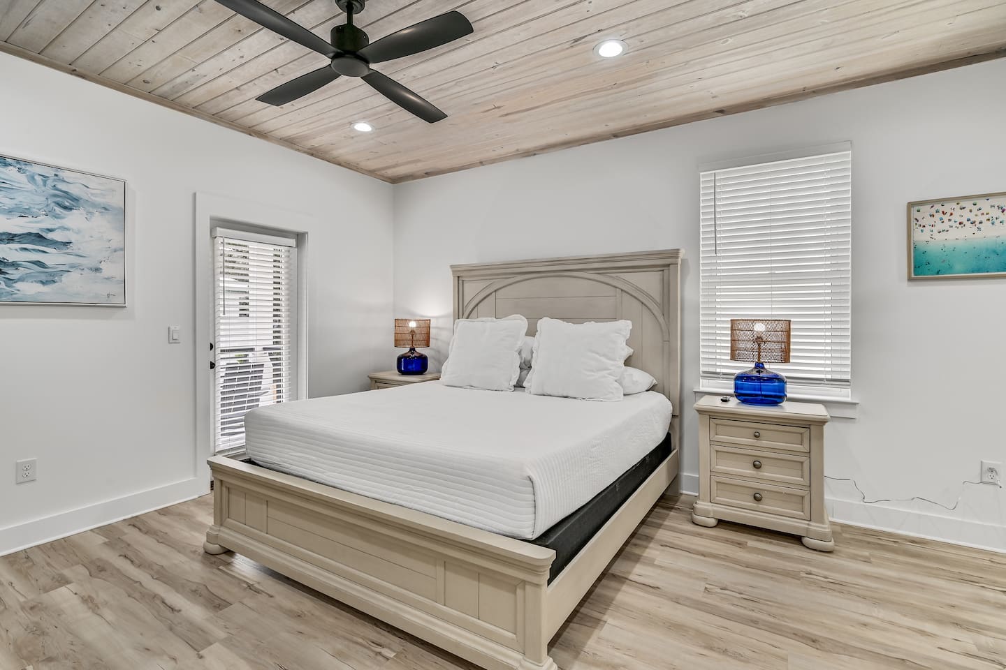 King Suite # 5 (second floor)