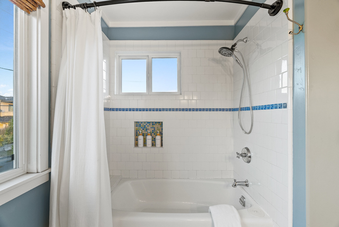 Full bath