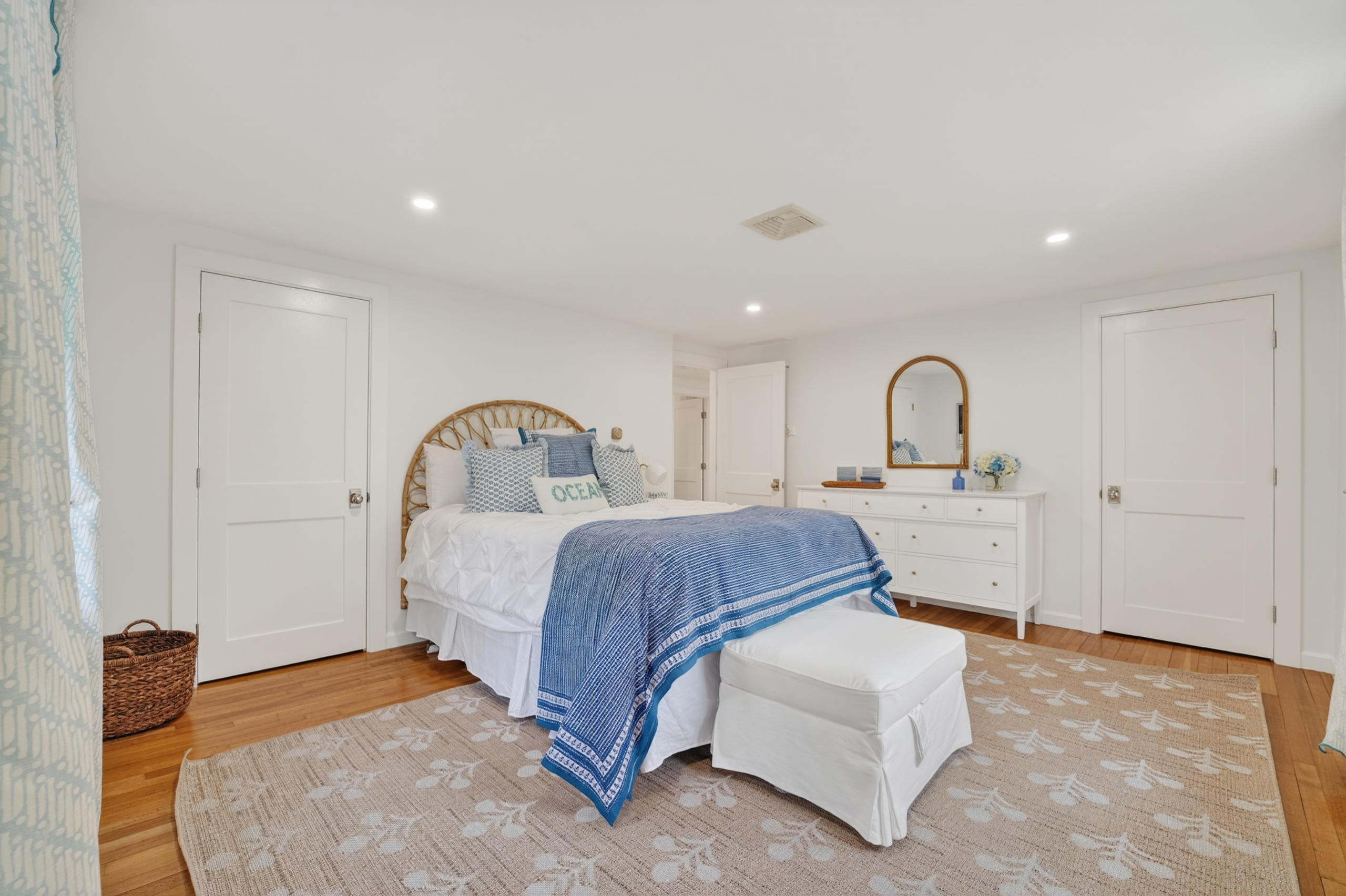 Welcome to our 2nd bedroom!
Your peaceful retreat awaits in the soft comfort of the queen-sized bed.