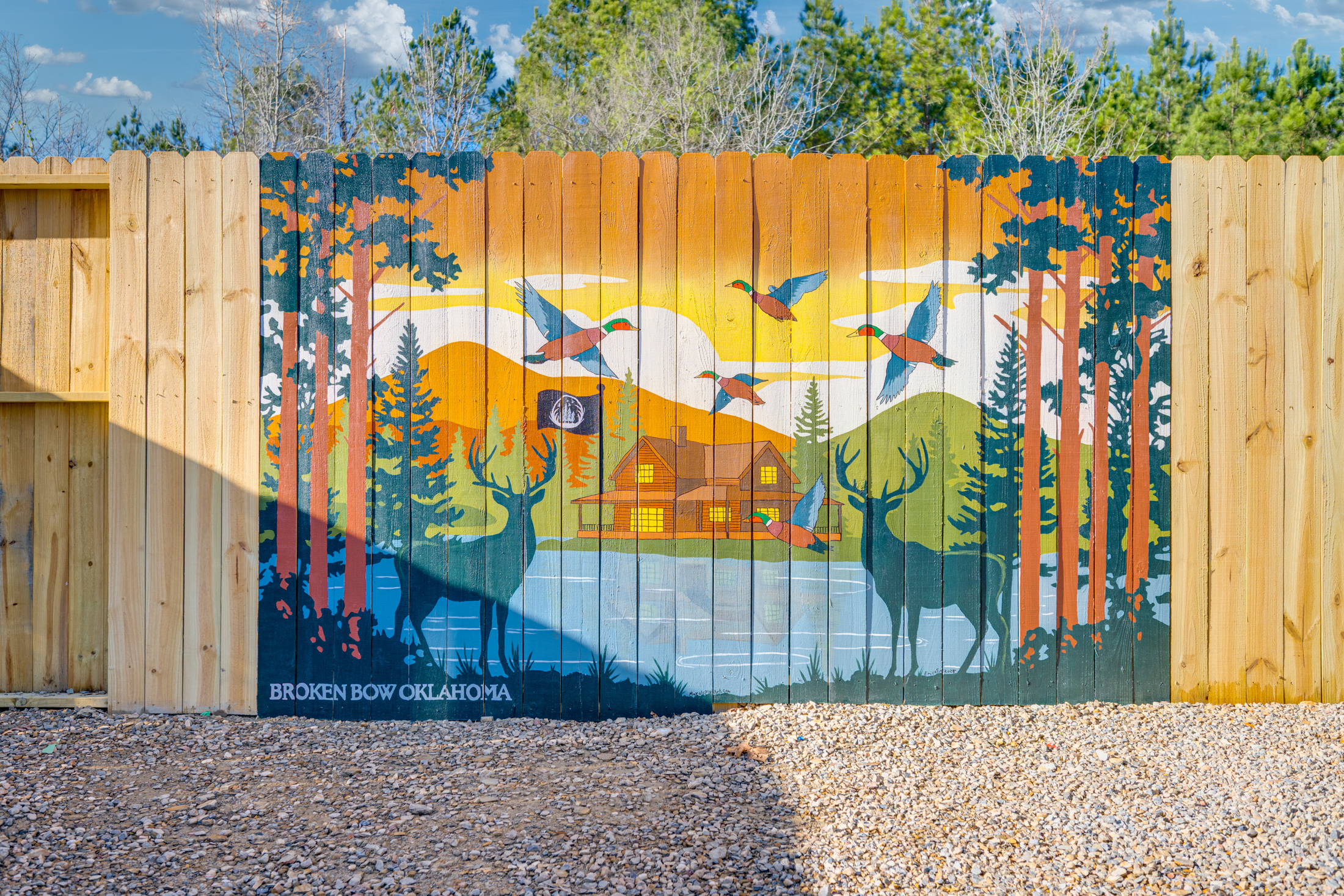 Artistic Retreat: Vibrant mural capturing Broken Bow’s natural beauty—perfect for photo ops!