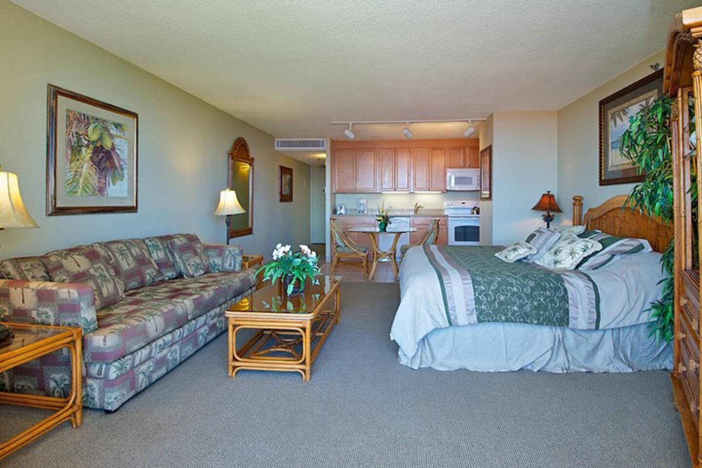 One level condo