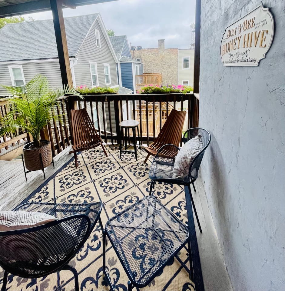 Enjoy some fresh air and relax on the patio!