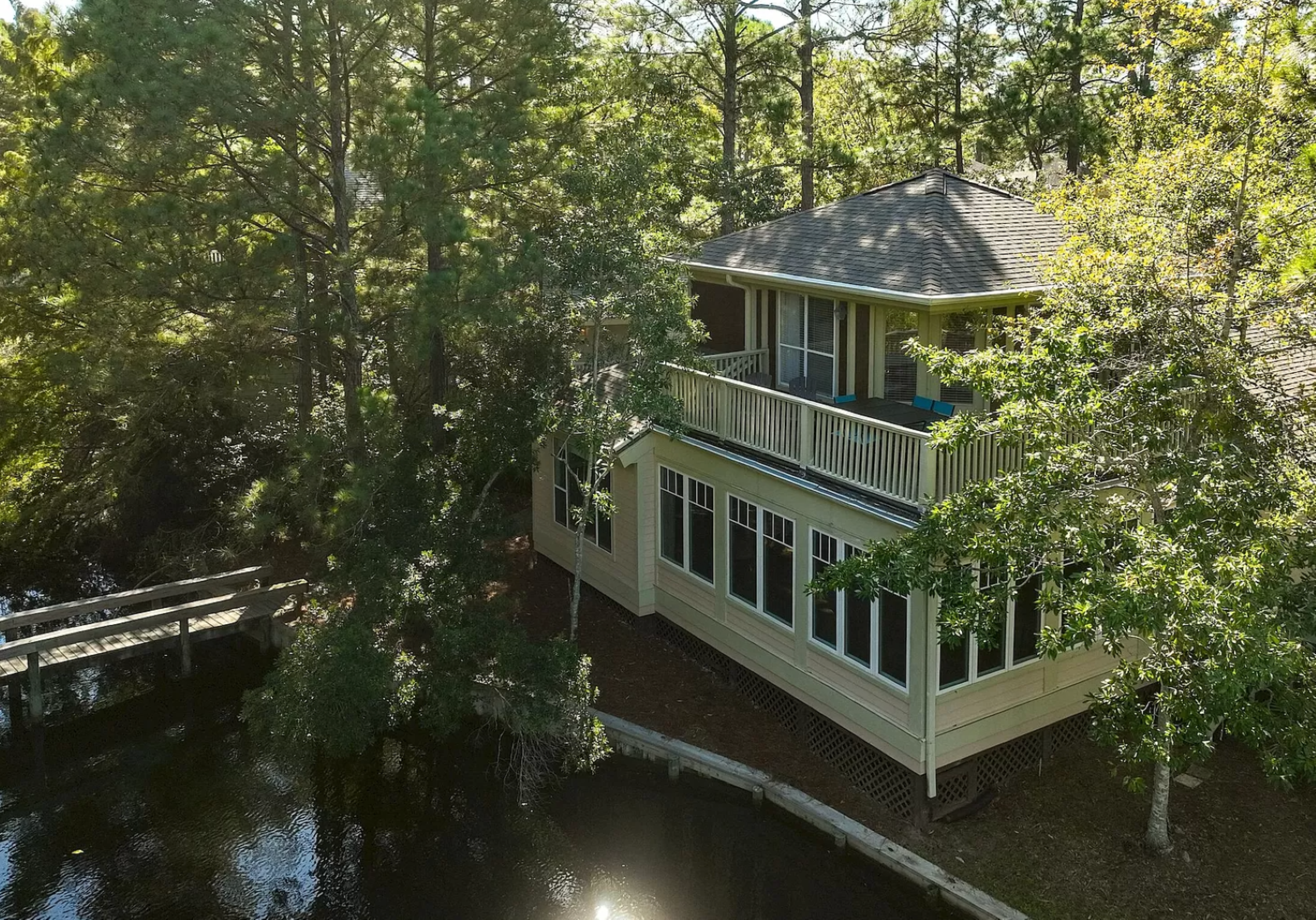 The dreamy ponds add to our stunning location's magical natural ambiance.