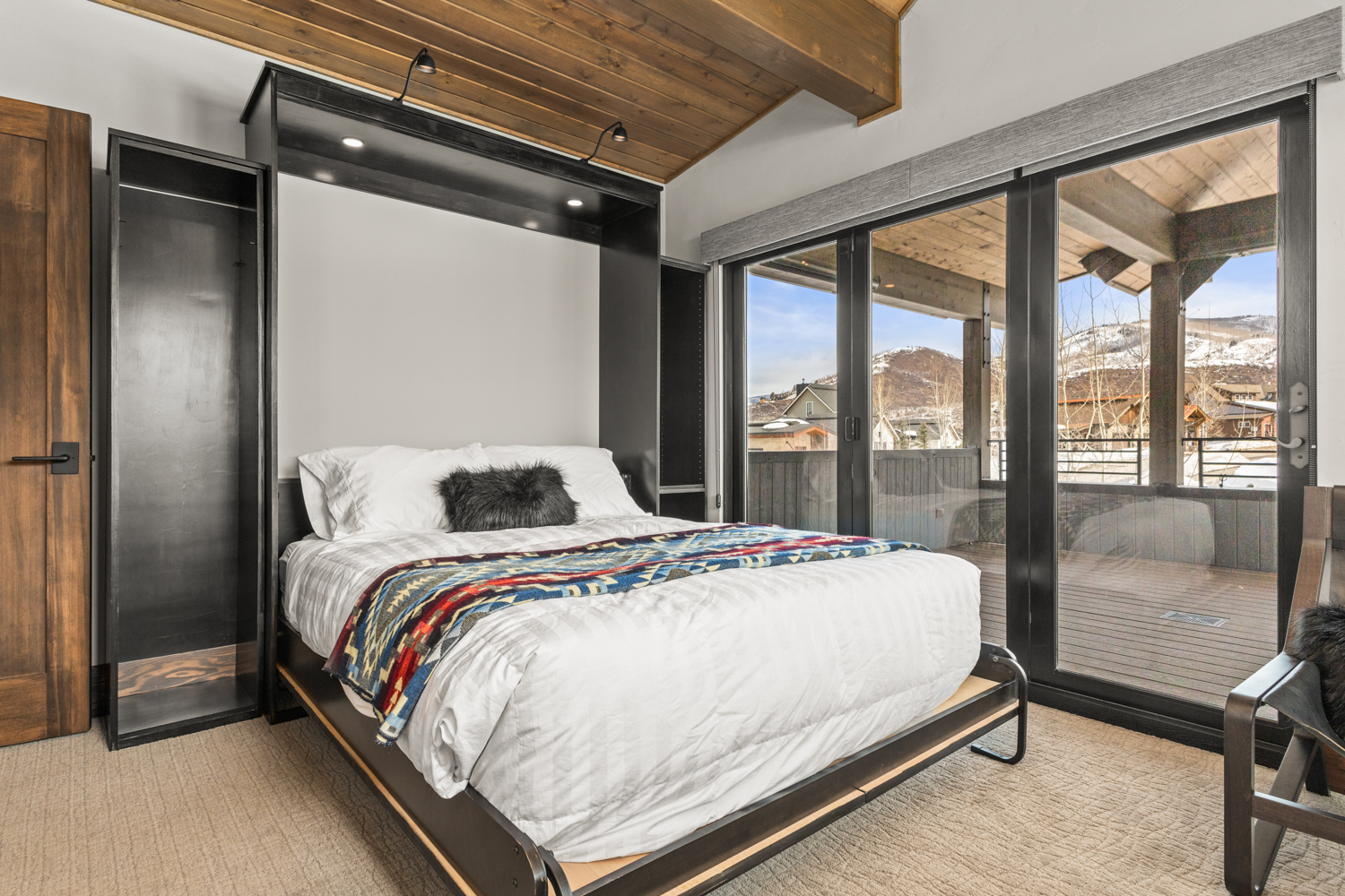 Upper Level Ensuite Bedroom 4