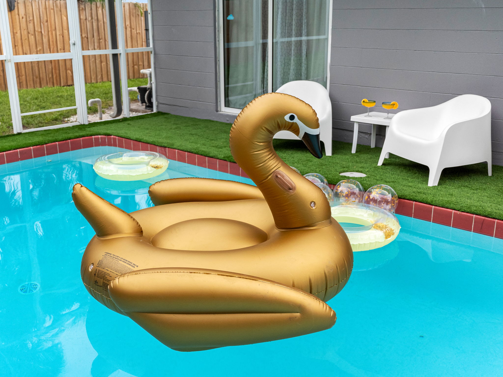 Whether it’s a lazy float, a splash-filled afternoon, or a chilled-out sunset soak, this space is made for vacation vibes.