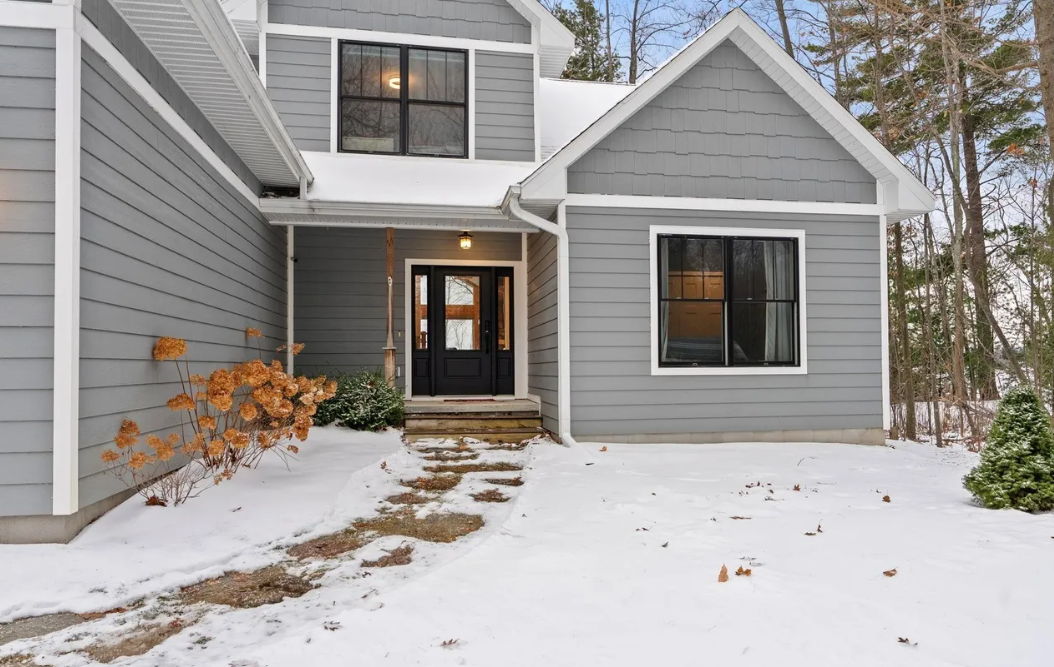 Access the home front the front porch using the Smart Lock for convenient check-in.