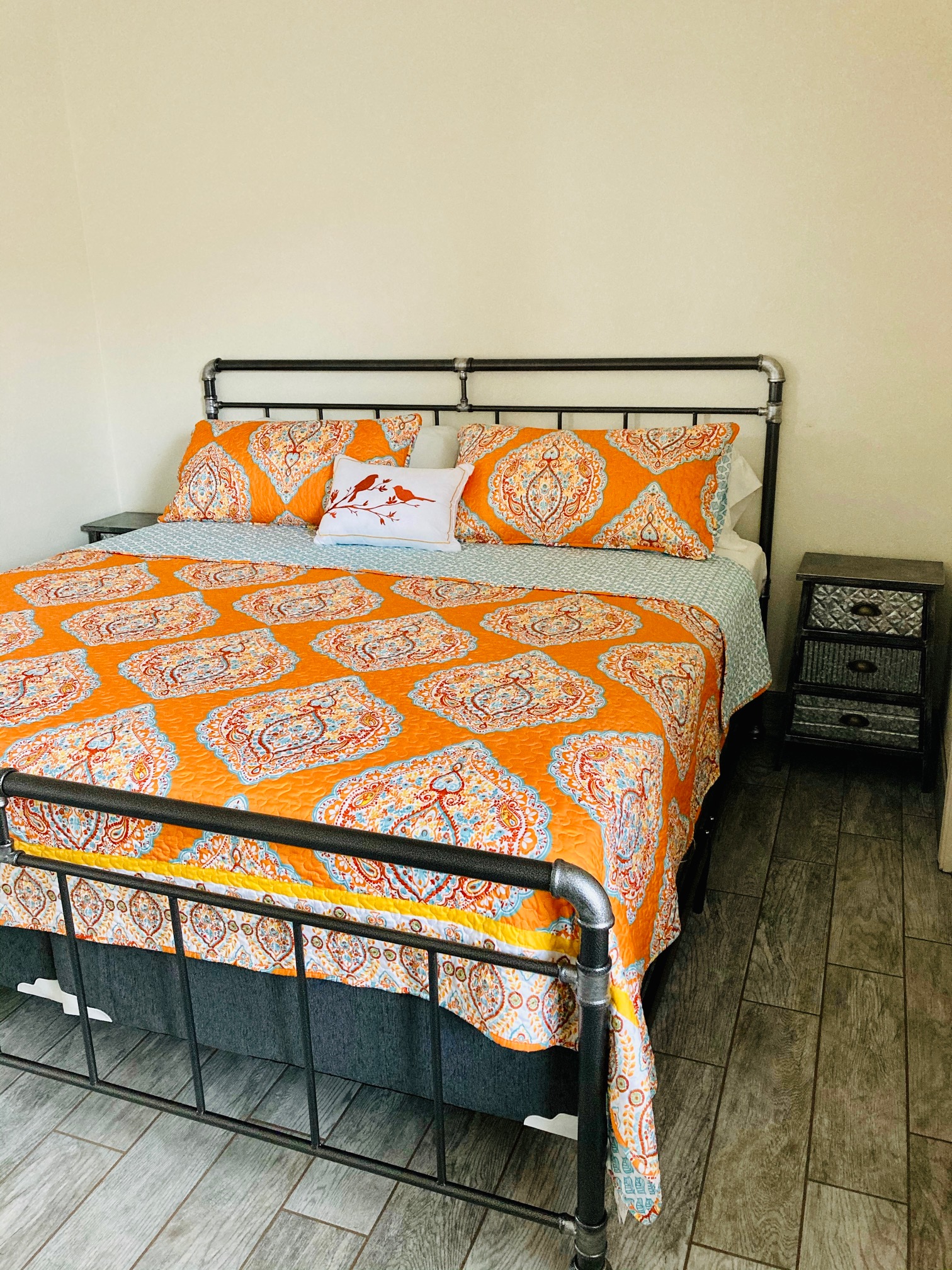 Horseshoe Bend House King bedroom #2