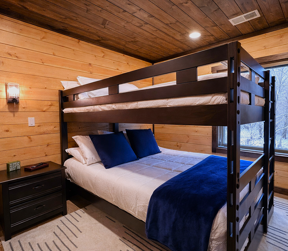 Floor 3 - Queen Bunk Room 3