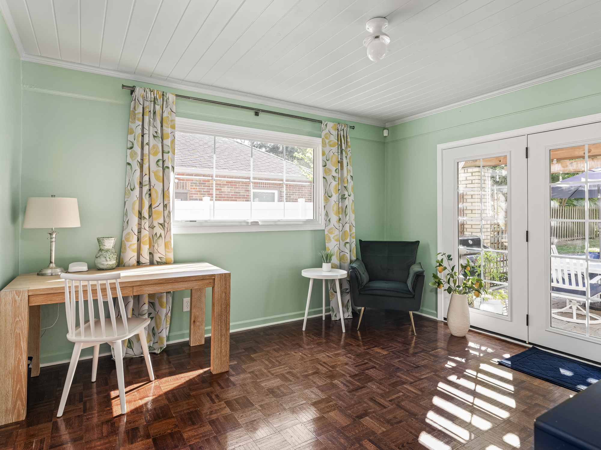 SUN ROOM WITH WORK-FROM-HOME AREA