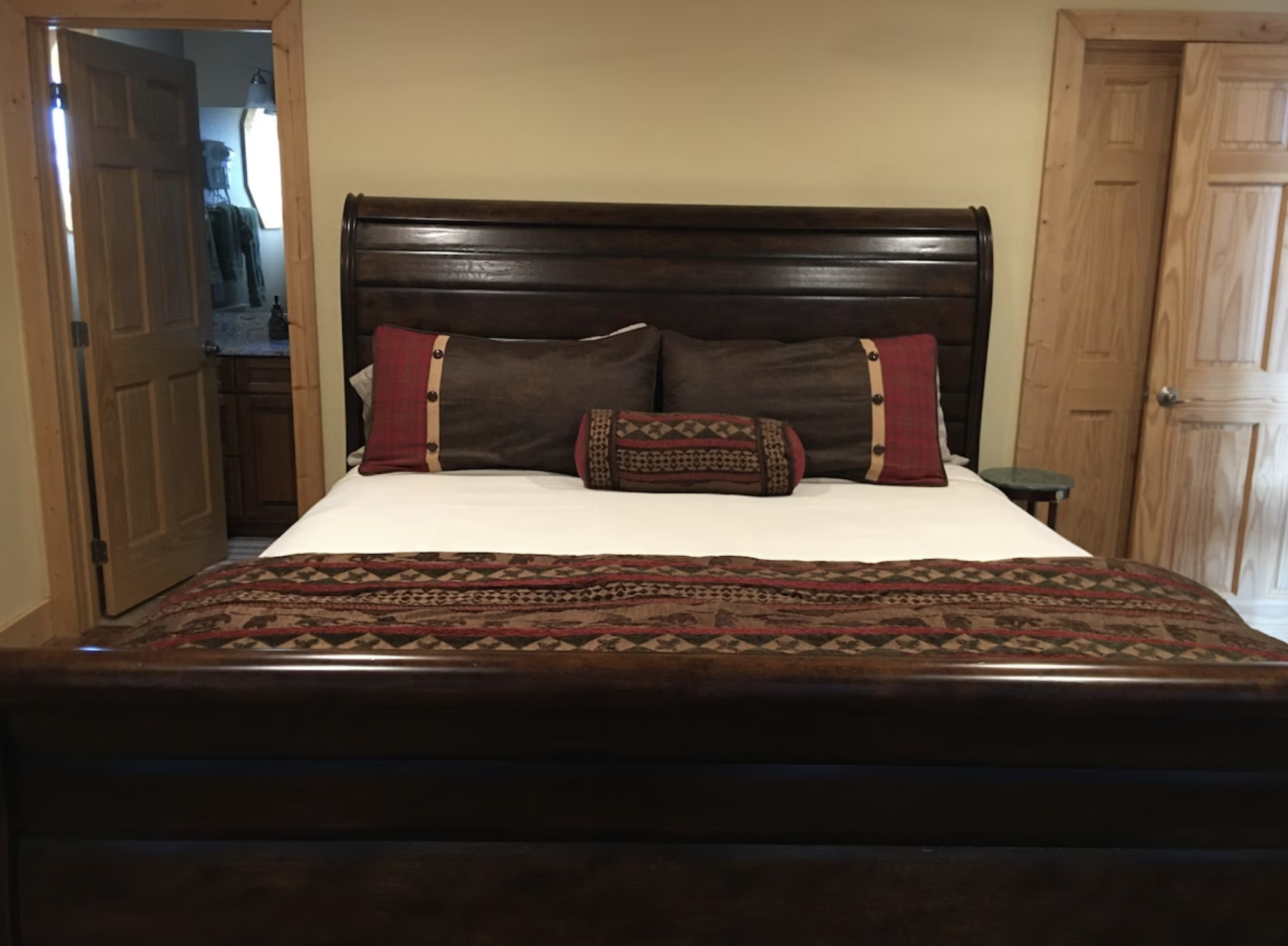 The Big Bear room has a large king bed and ensuite bathroom.