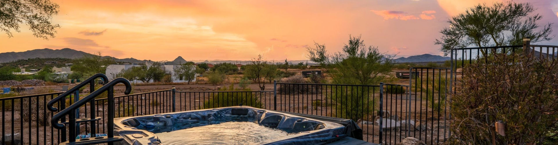 Sunset and Sunrise mountain views from the Sunset Trails hot tub