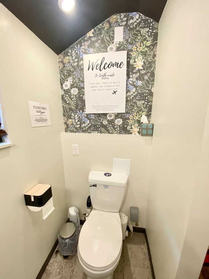 Newly finished 1/2 bath.