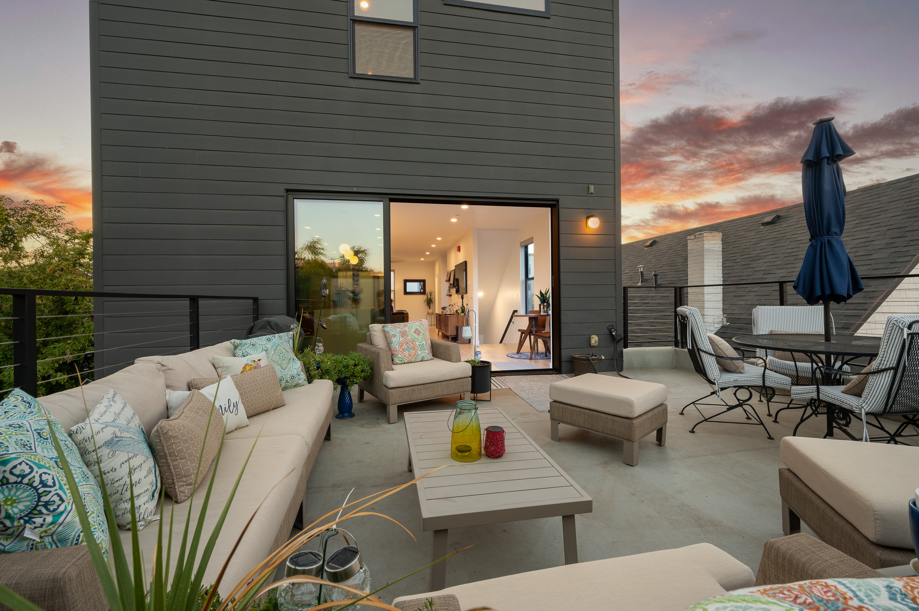 Modern, Clean & Natural at Oasis on 5th