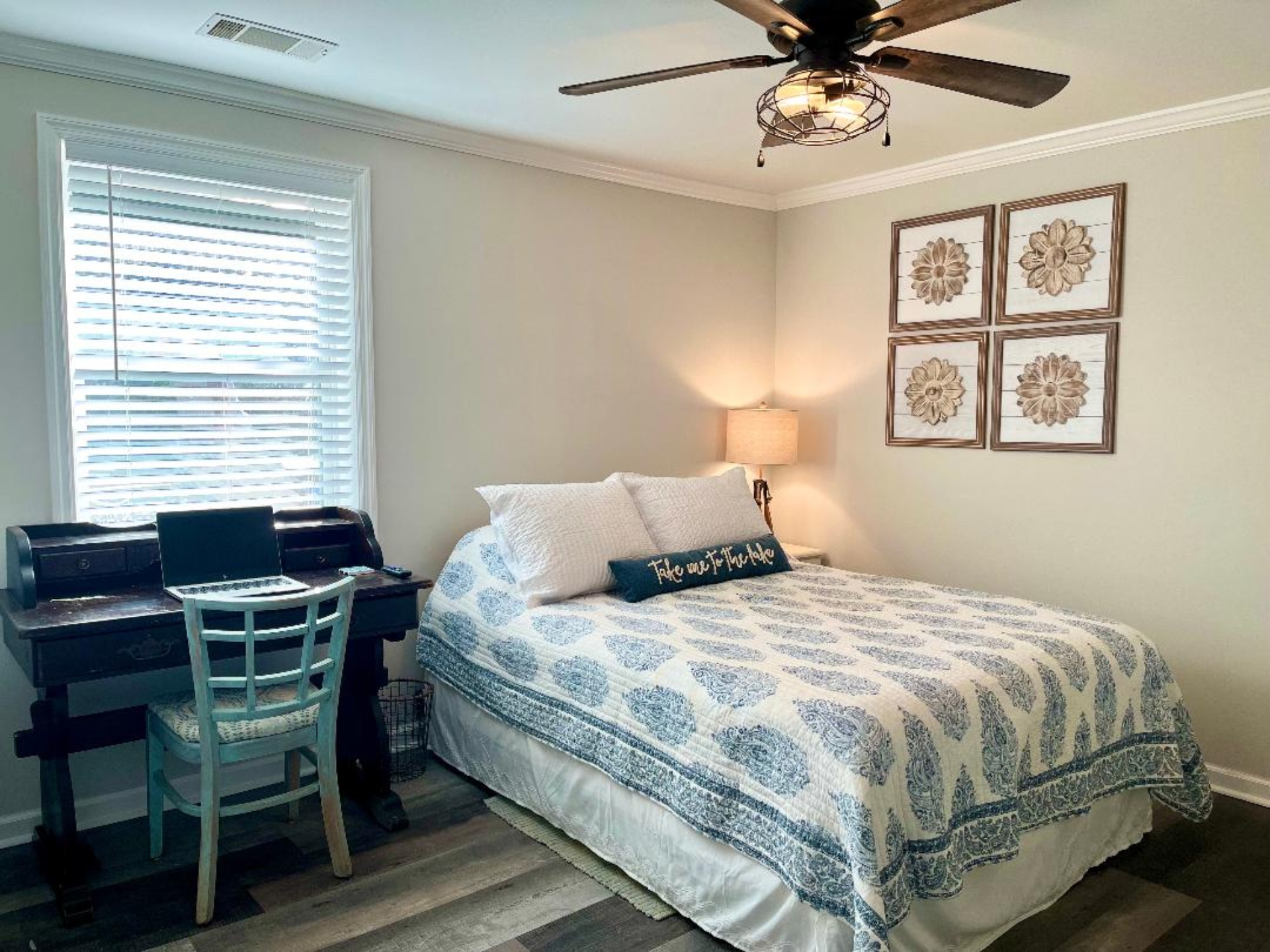 Bedroom #1 with a queen bed