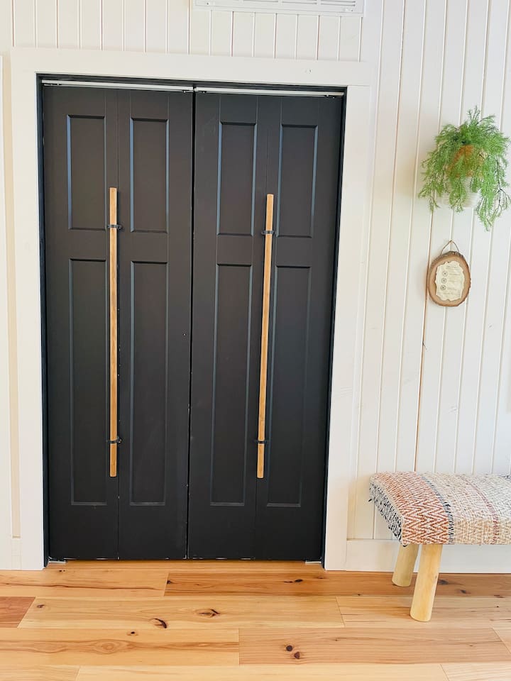 This treehouse offers a second mini fridge for your convenience