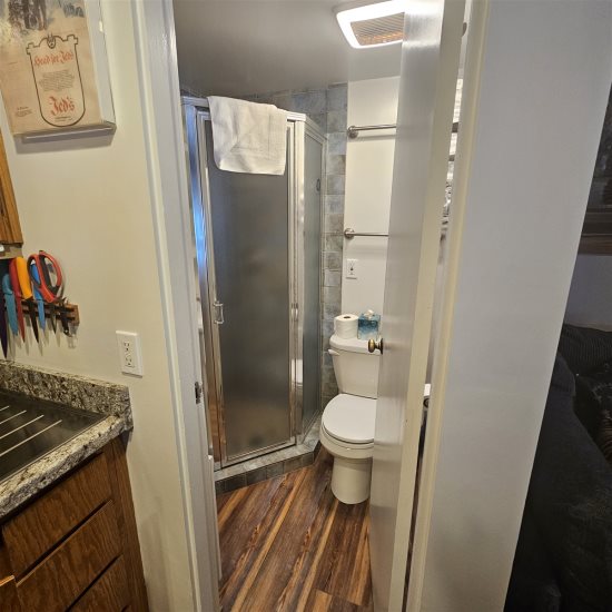 Full bath.