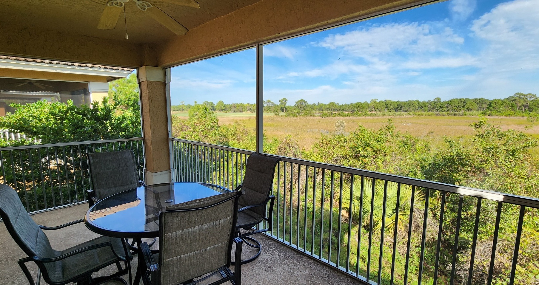 vacation rental condos