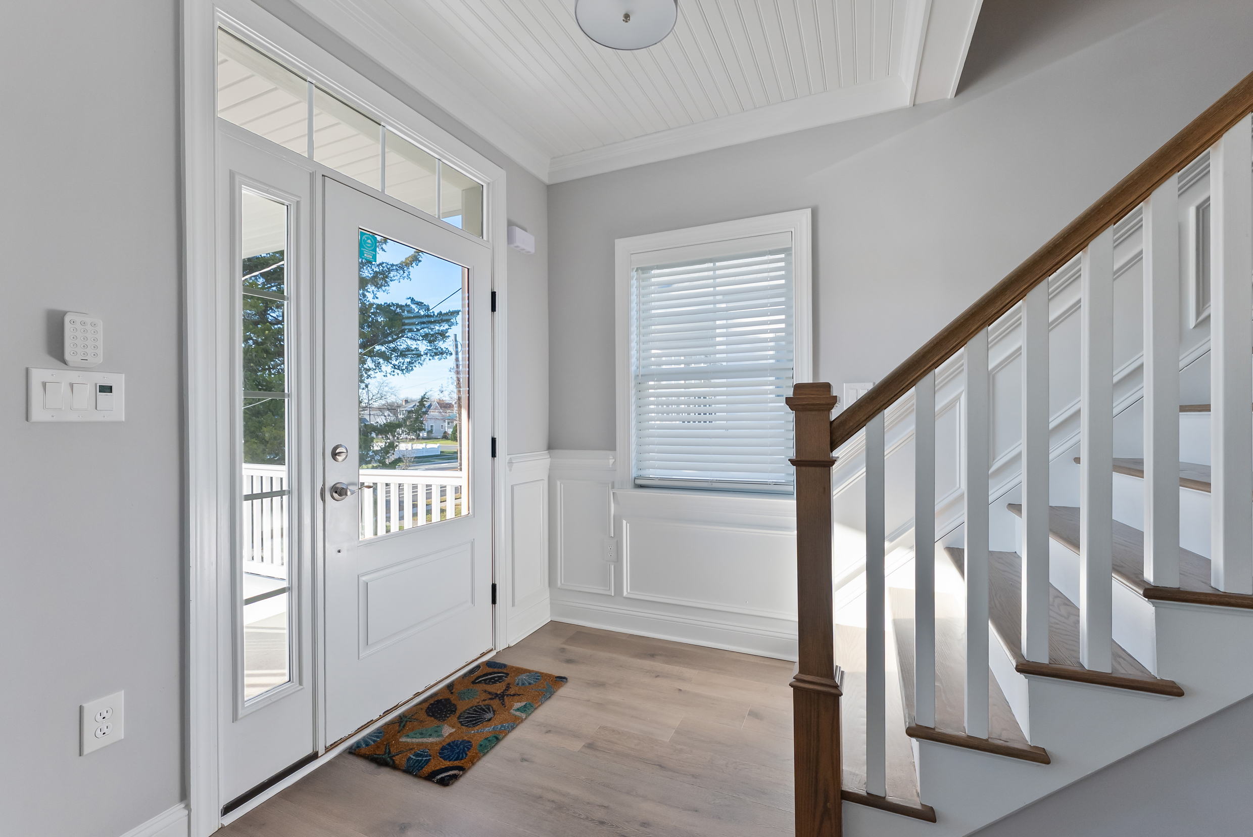 Large Front Entryway