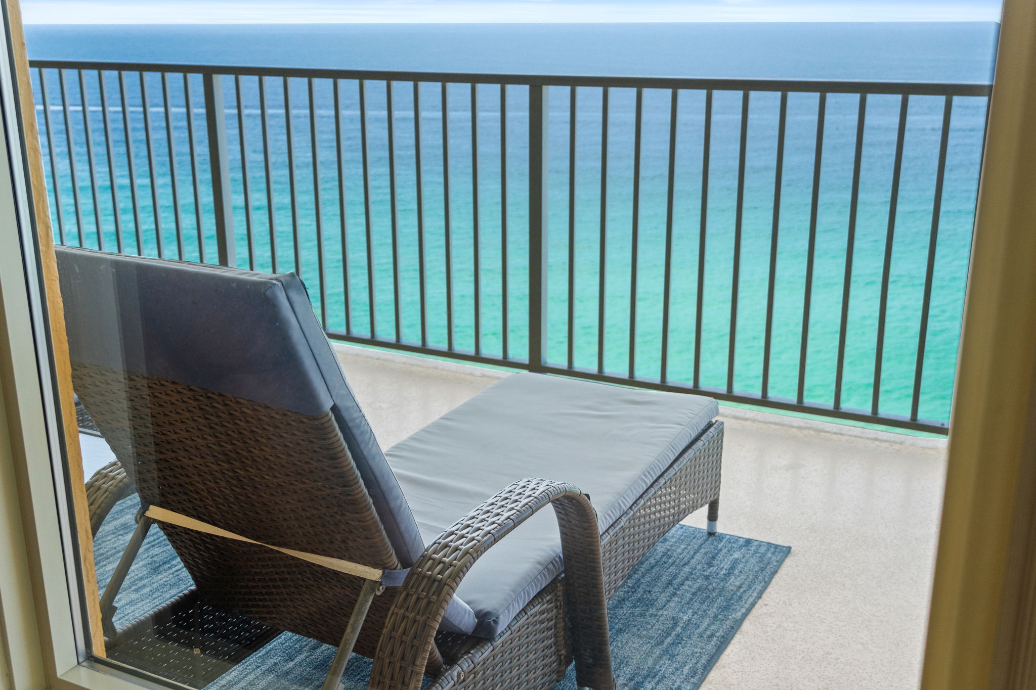 Balcony with Outdoor Seating and Amazing Views