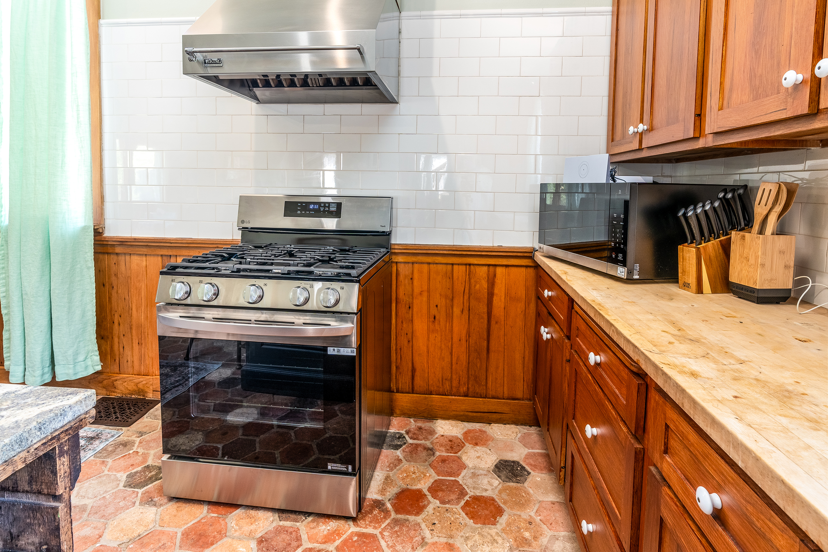New range make cooking easy and enjoyable.