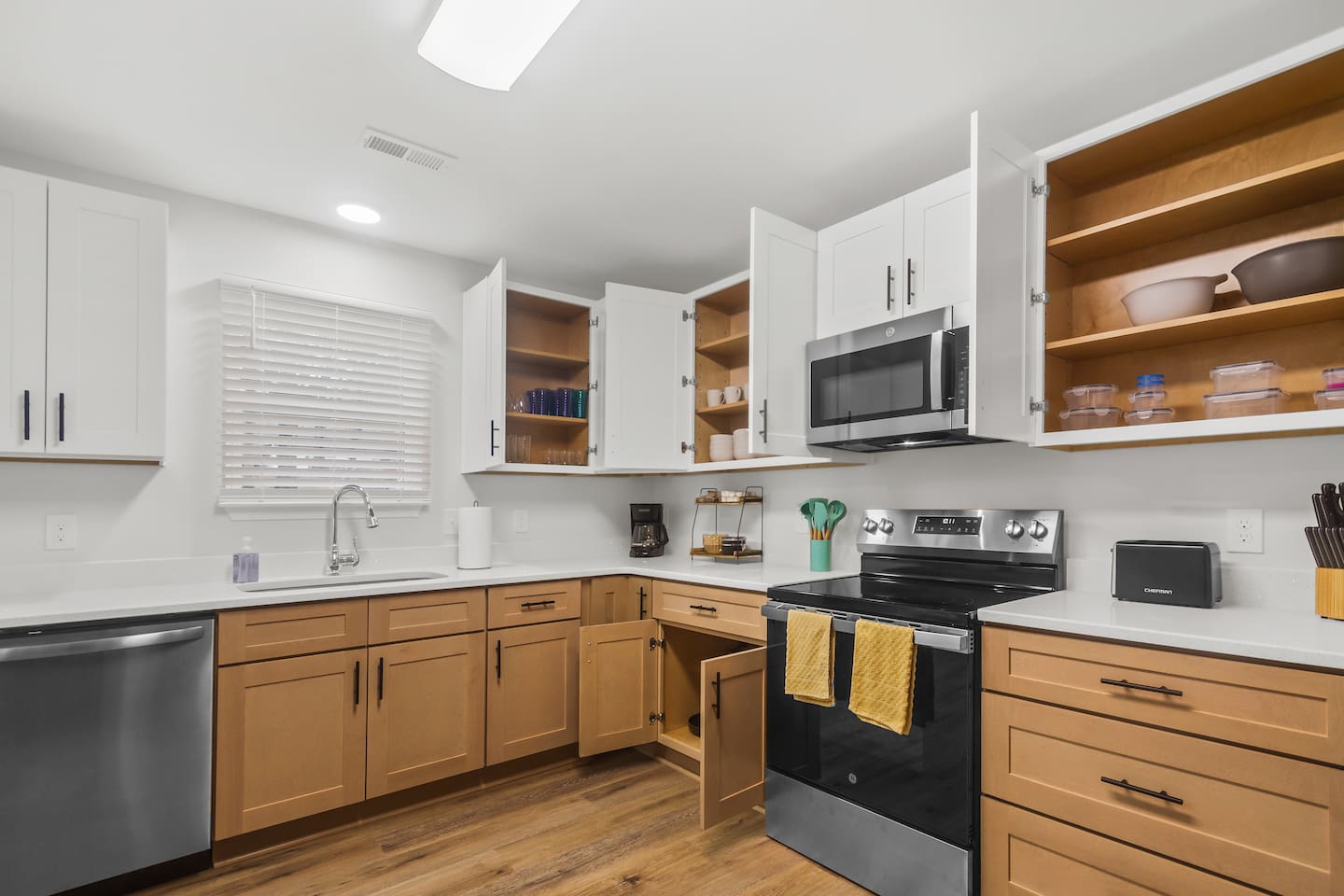 Kitchen - Unit B