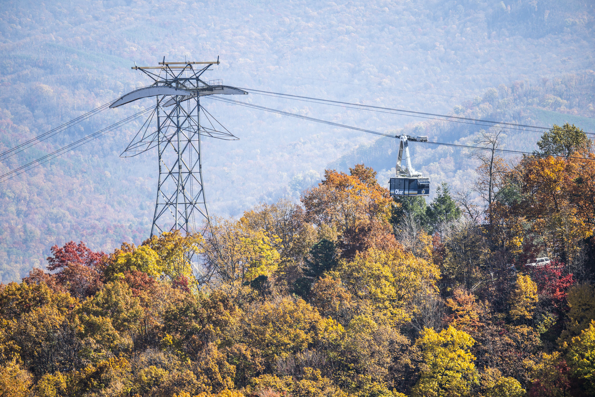 The famous Ober Gatlinburg tram can be seen from the back decks!  The mountain top Ober recreation area is located just five minutes from cabin.  Enjoy all it has to offer and you can even take the tram down from there into the city for easier access