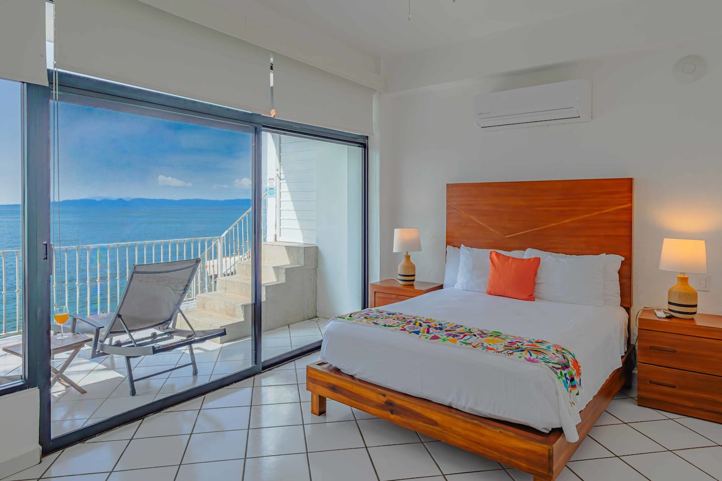 Master Bedroom Queen Bed Cama Queen