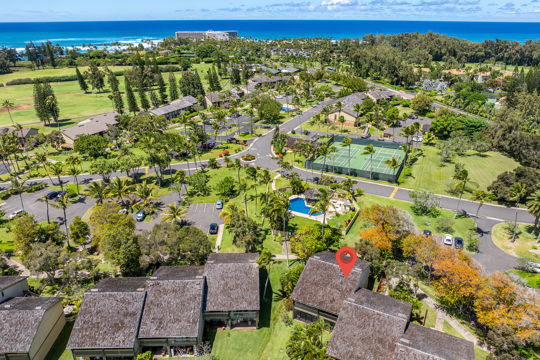 Short walk to pool and tennis / pickelball courts