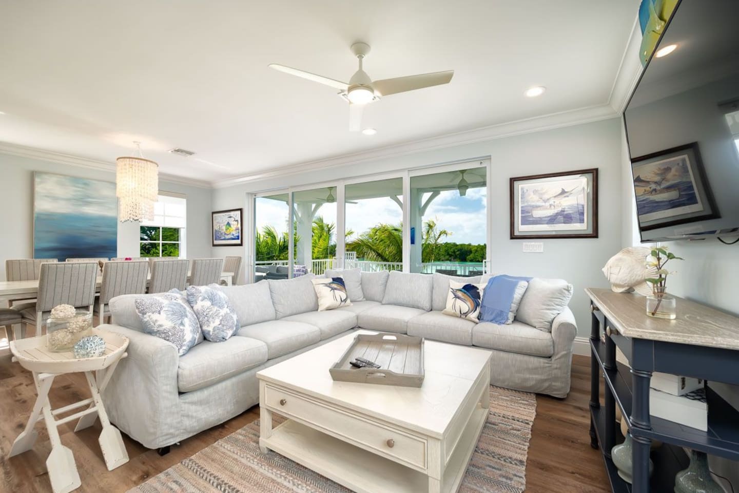 Plenty of seating on pull out sleeper sofa