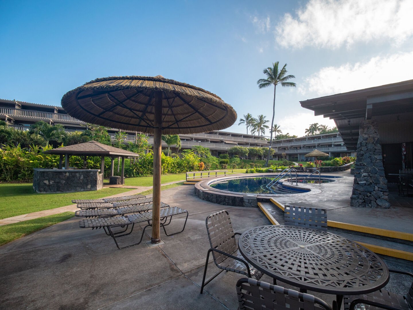 Kahana Sunset Pool
