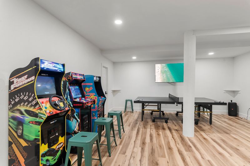 The GameHaus – Fast & Furious, Mortal Kombat, & Pac-Man Arcade