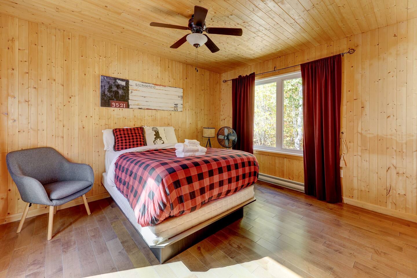  Cozy Bedroom for Peaceful Restful Nights