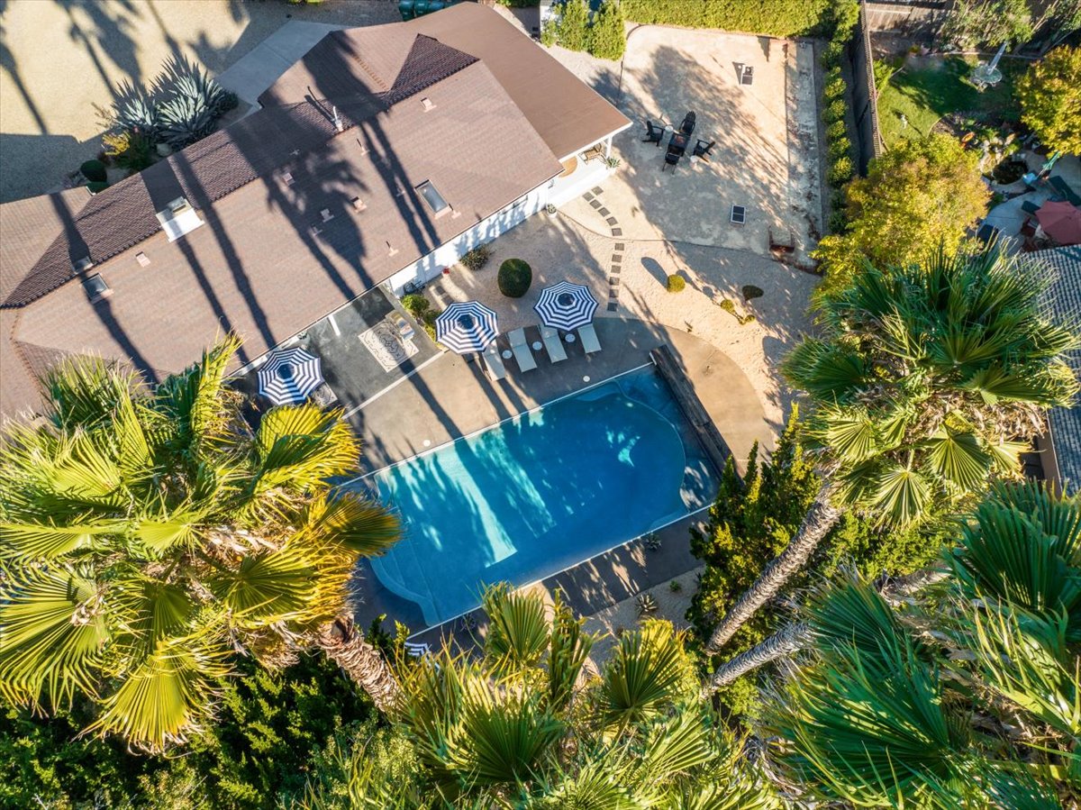 Spacious property with tons of privacy!