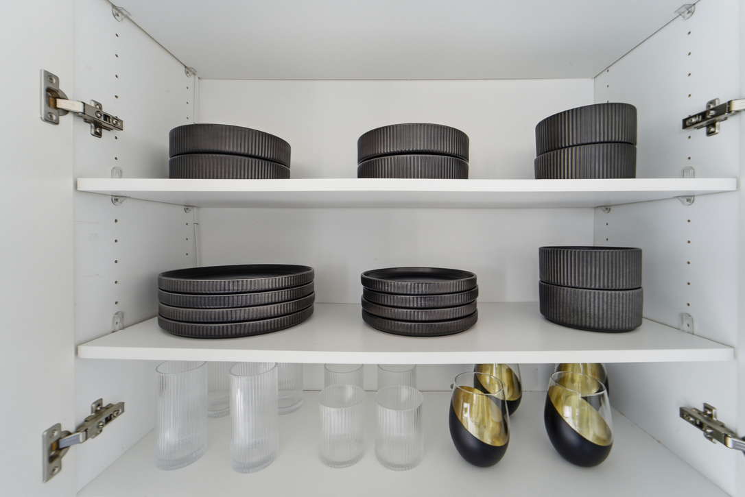 Fully equipped kitchen for all your cooking and baking needs.