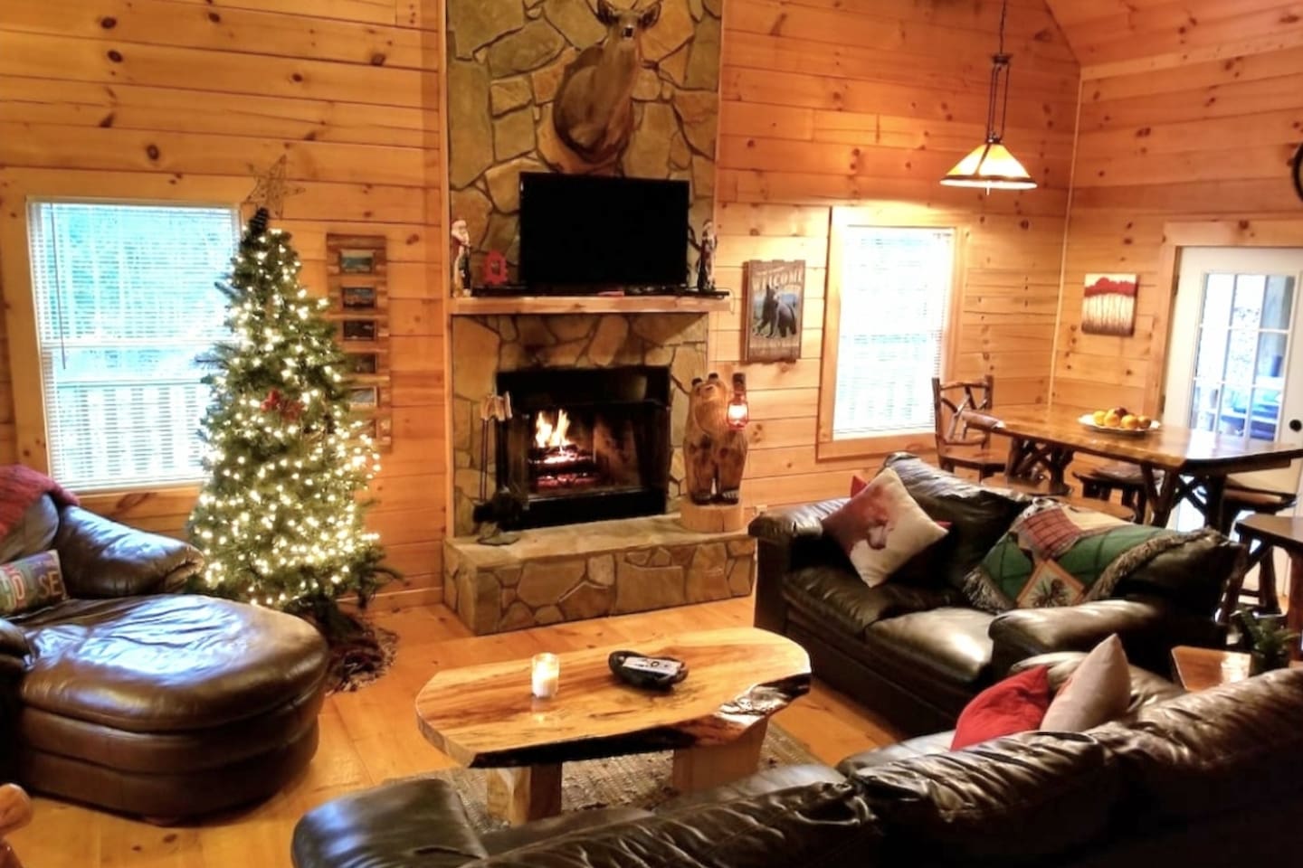 We always decorate for Christmas!