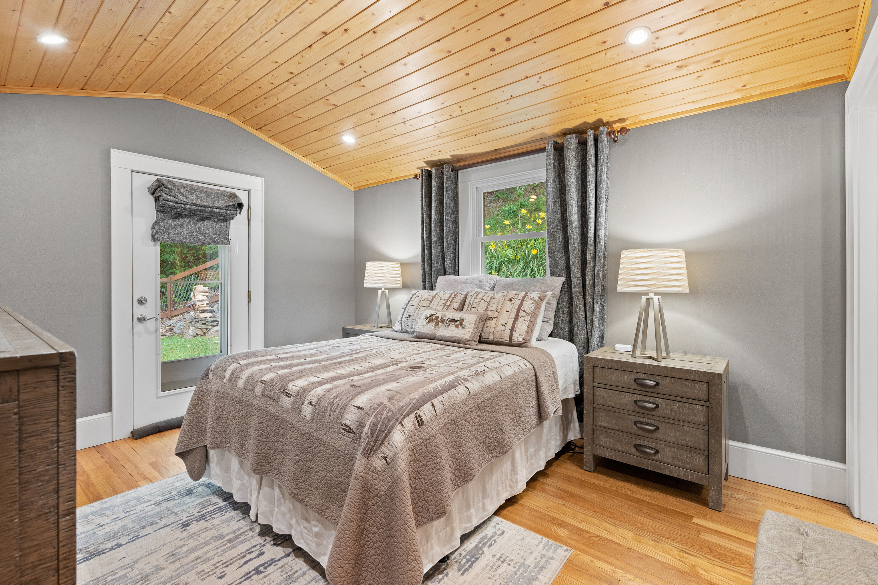 Mstr Bedroom - Separate Entrance & Tongue-n-Groove Wood Ceiling