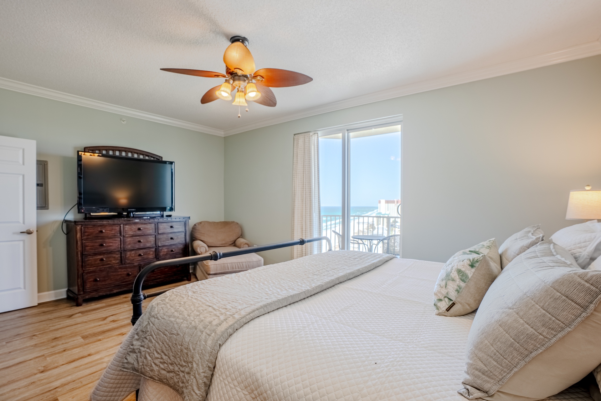 Bedroom #2 with balcony access