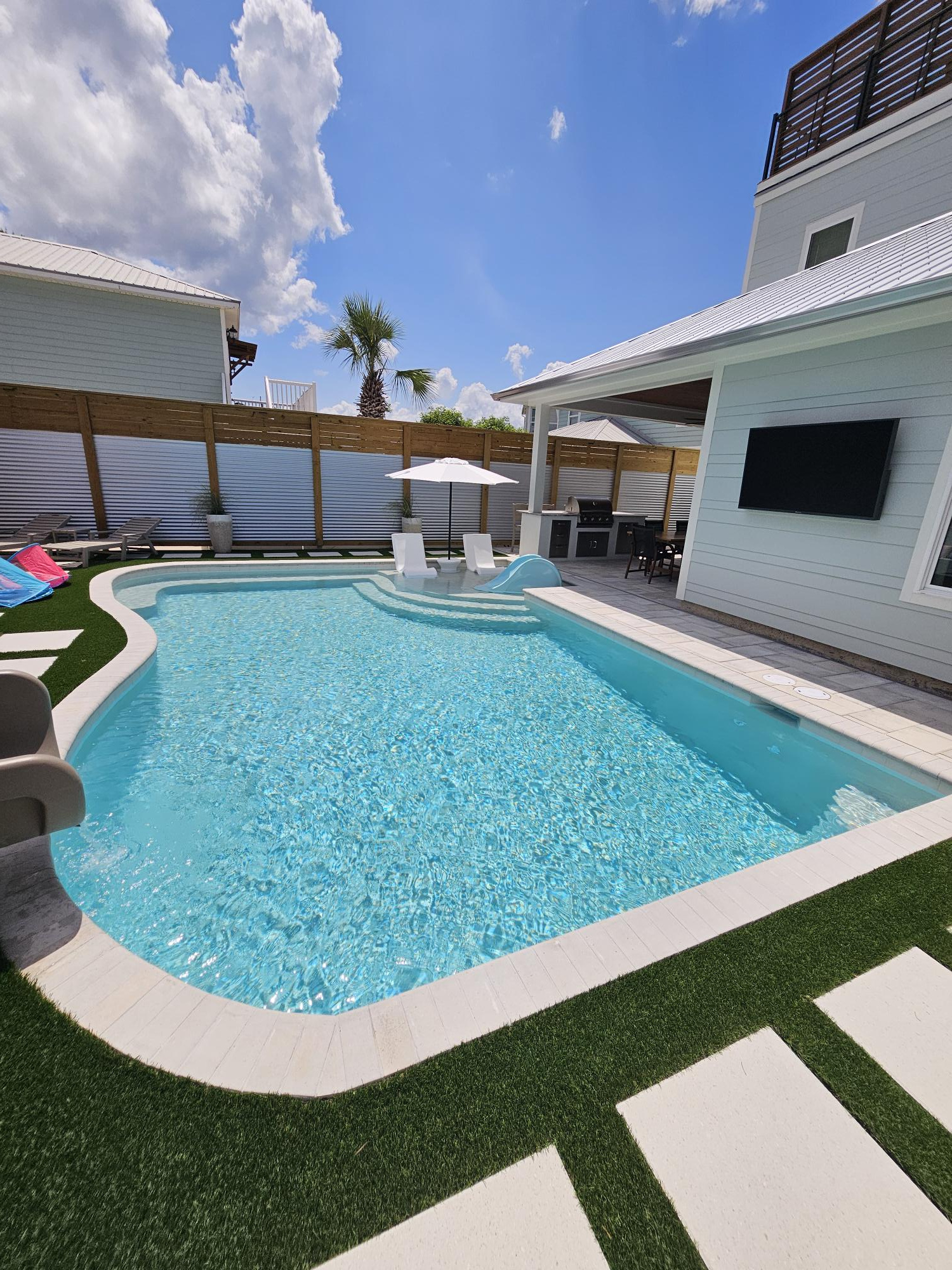 Pool