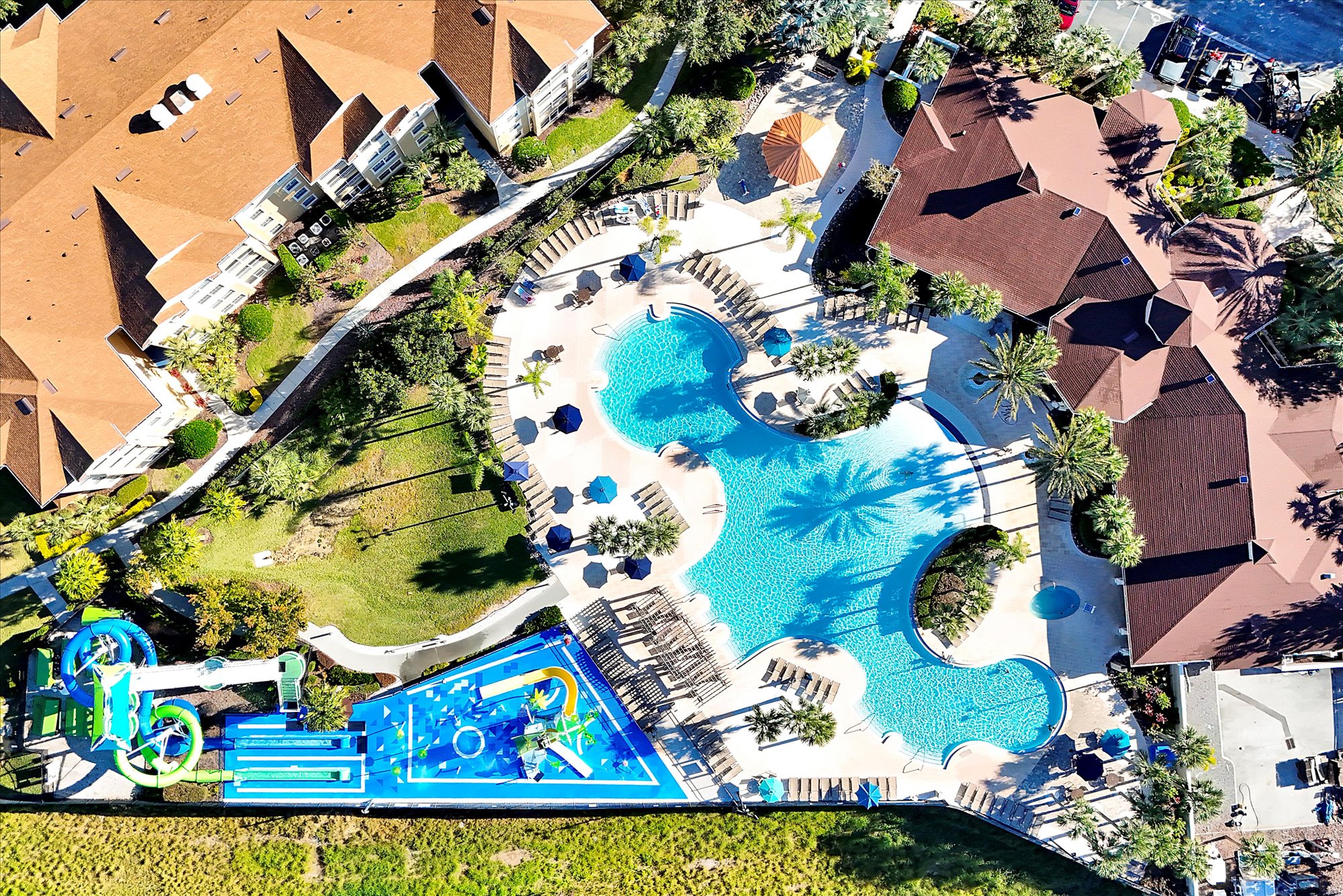 aerial view clubhouse