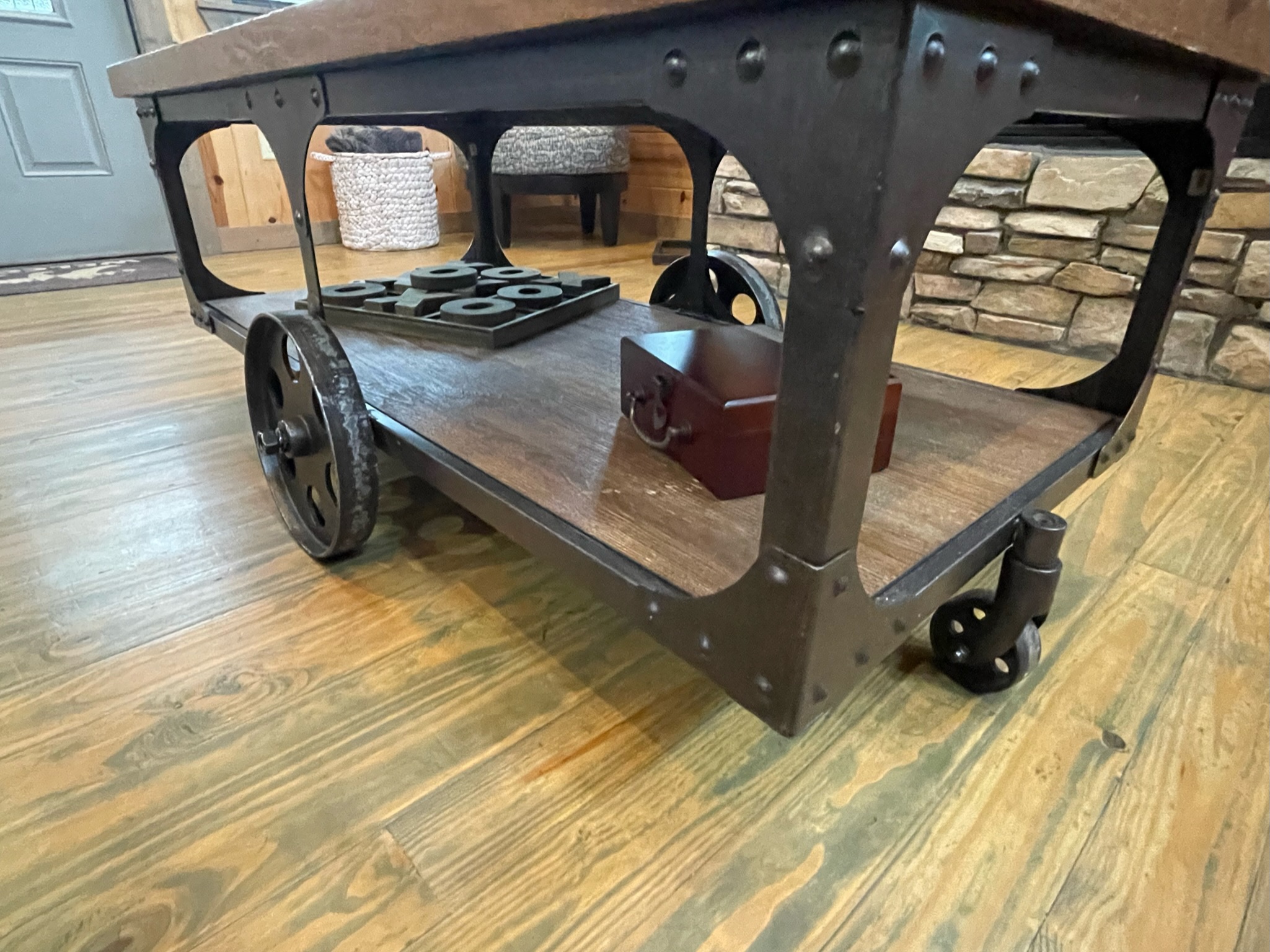One of the coolest coffee tables you'll see anywhere. Just a small part of Stonewood Cabin's unique and thoughtful style and design.