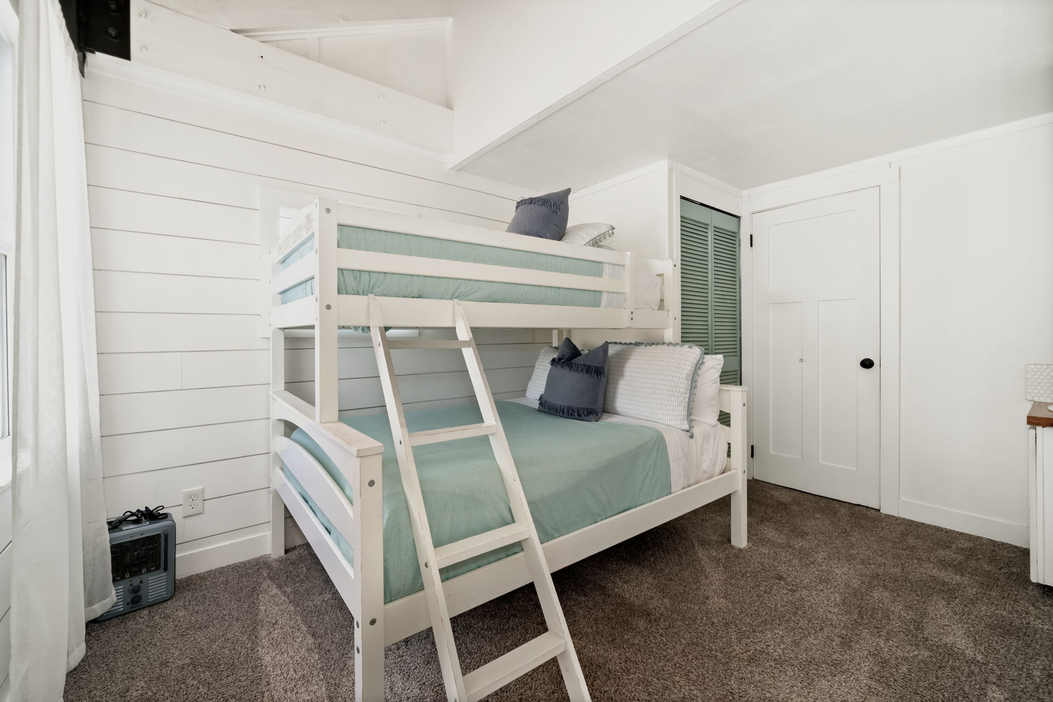 Main floor bunk room with private bath 