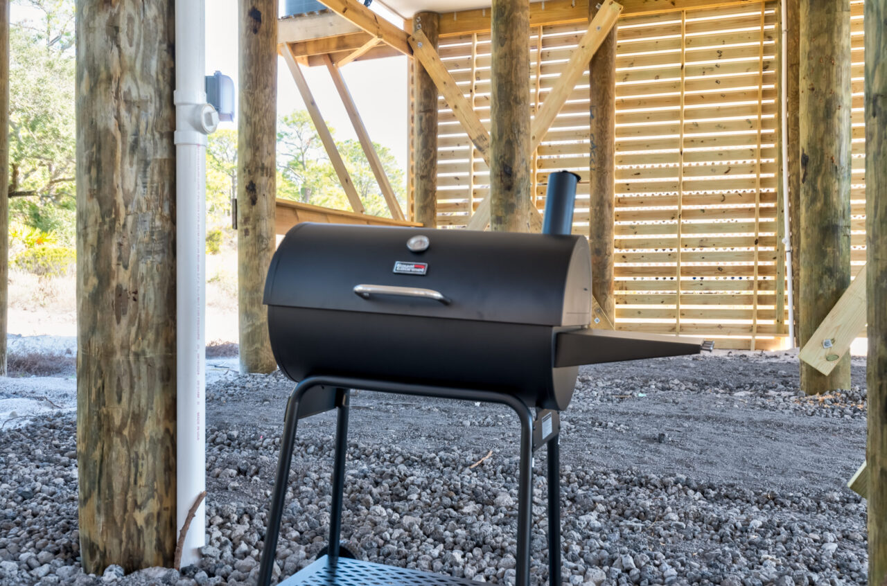 Grill Under Home