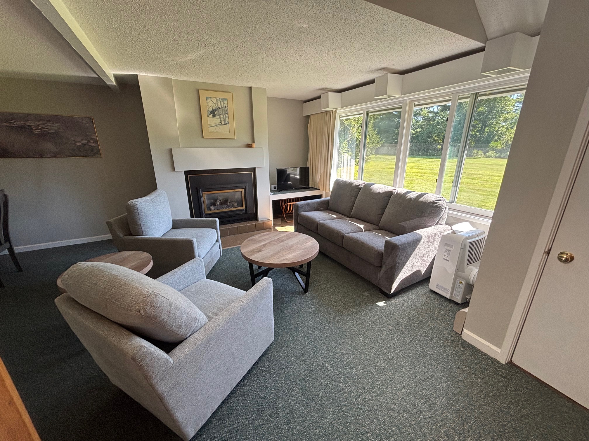 Stowe Condo With Hot Tub, Pools, Tennis Courts! - Stowe, VT