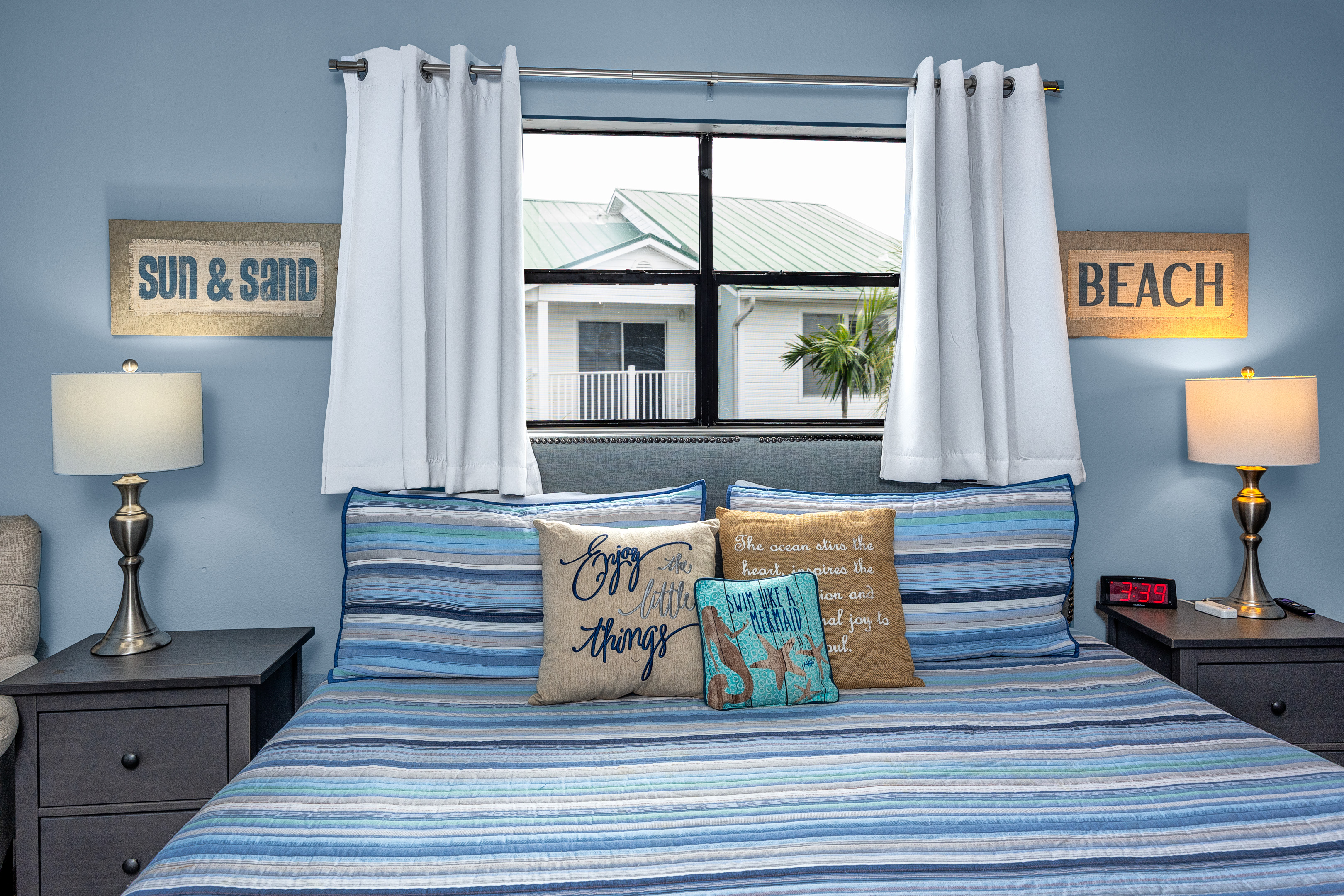 King Bed