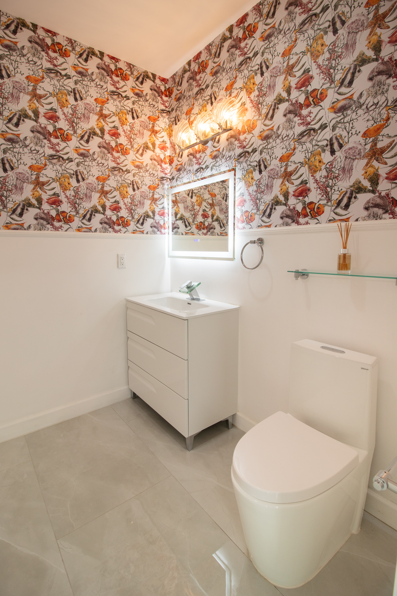 Half bathroom on the second floor
