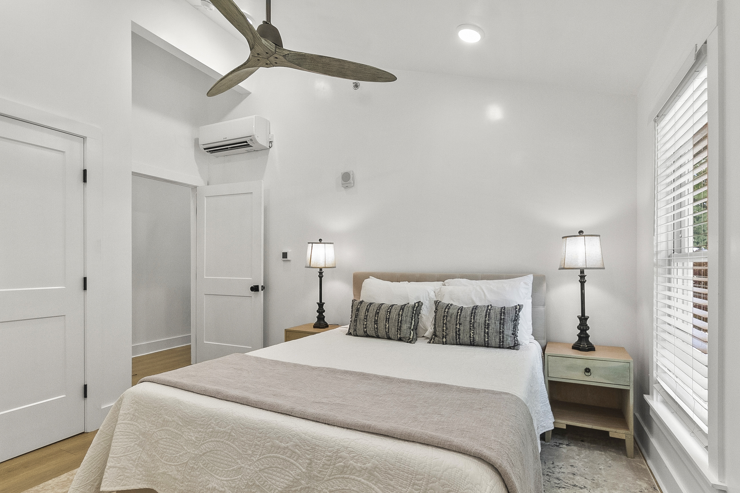 Queen Bedroom 2