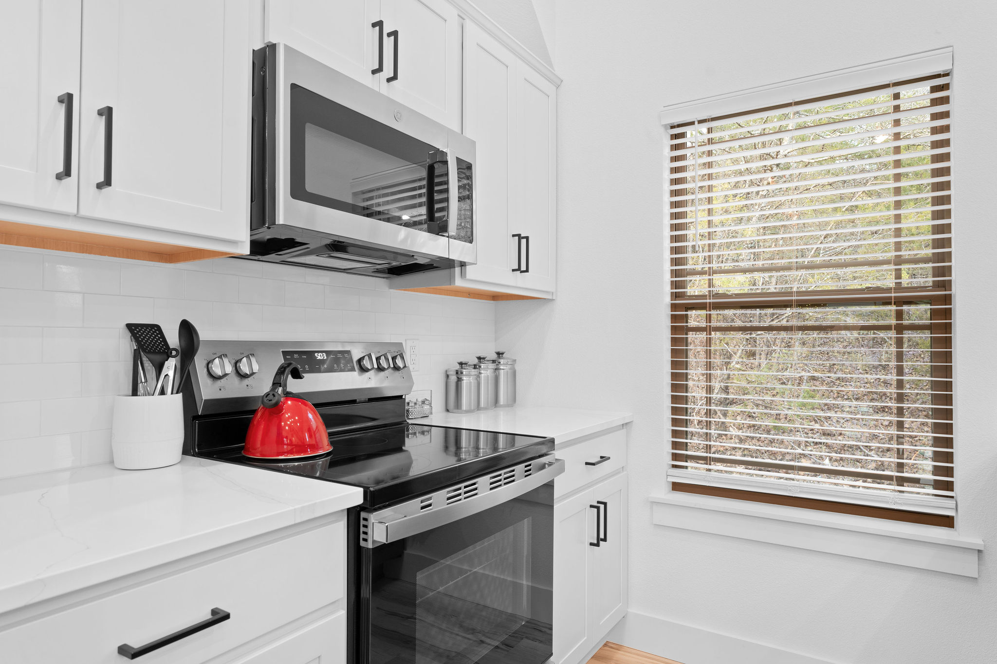 Fully equipped kitchen for easy home-cooked meals.